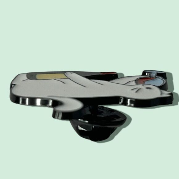 Fun Cat with Wine Bottle and Sunglasses Brooch - Quirky Enamel Lapel Pin - Picture 5 of 6